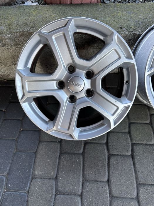 Felgi 17 5x127 Jeep Wrangler