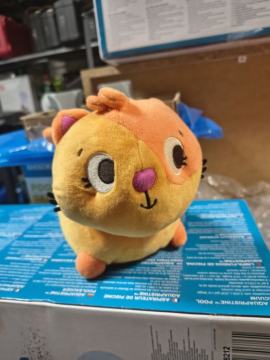 Cat B. Toys By Battat Kot Przytulanka z Dźwiękami