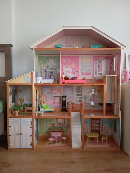 Domek dla lalek XXL wyposażenie w zestawie winda garaż