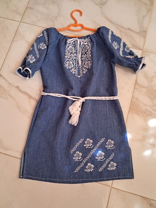 Вишиванки для дівчинки