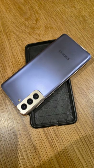 Samsung galaxy S21 plus