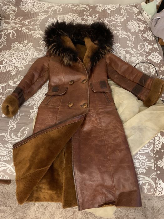 Дубленка 36-38.