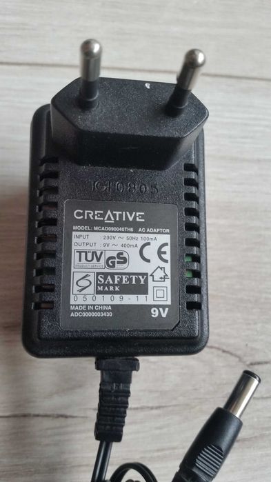 Creative  MCAD090040TH6 zasilacz do głośników