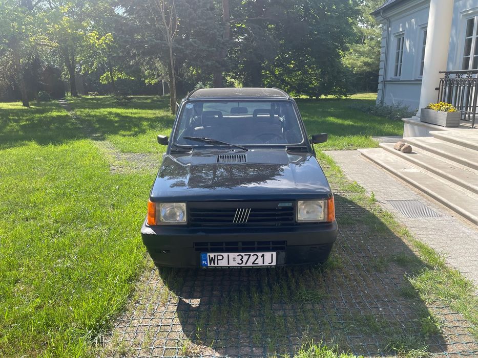 Fiat Panda Auto wyposażone w całkowicie oryginalne części.