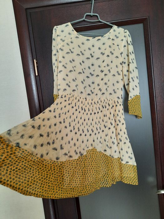 Плаття ,літнє розмір 42