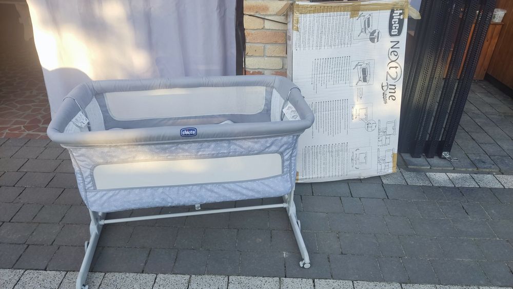 Łóżeczko dziecięce dostawne dostawka , kołyska Chicco