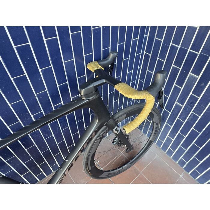 Scott foil xl com axs e rodas carbono