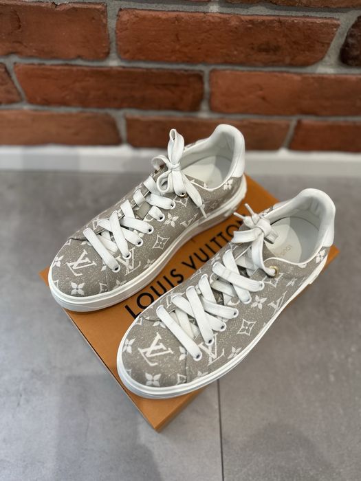 Louis Vuitton Time Out sneaker 38,5