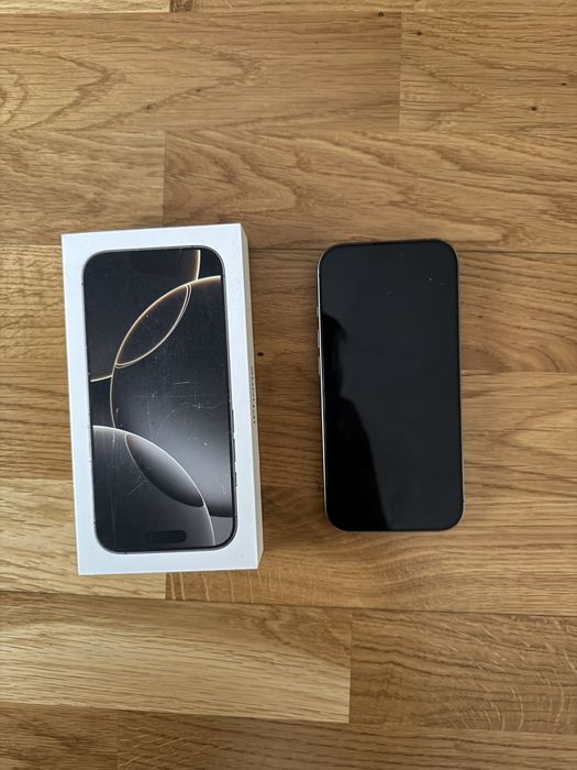 Продам айфон 16про 256 в ідеалі 93%