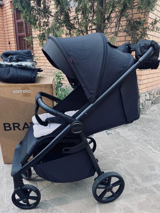 Прогулянкова коляска CARRELLO Bravo Carbon CRL-5530 Deep Black