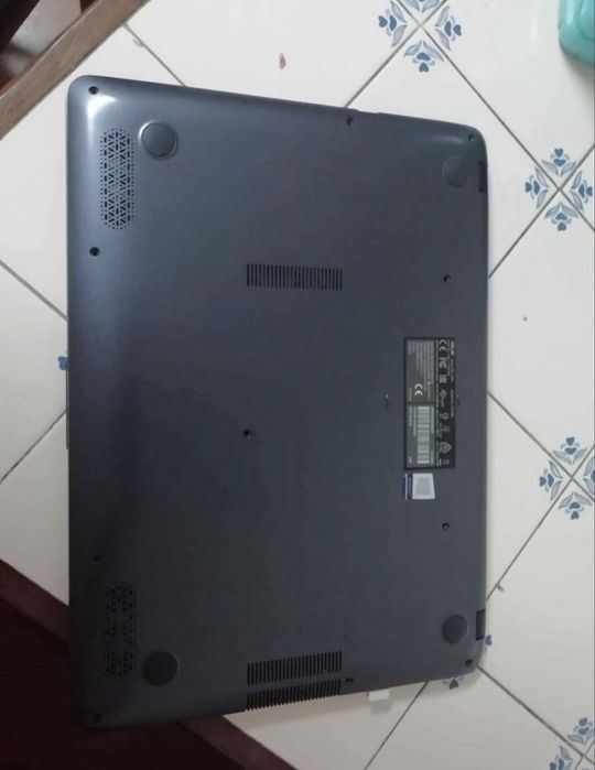 Asus Vivobook 15