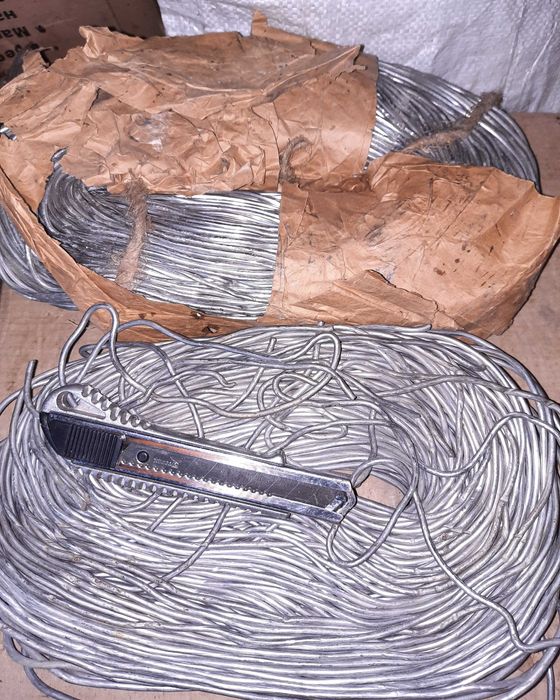 Олово,припой ,сплав Розе,отлично паяет ,Ссср: 110 грн ...