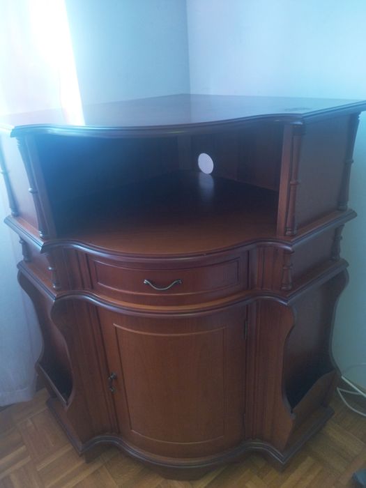 Móvel de canto  para TV