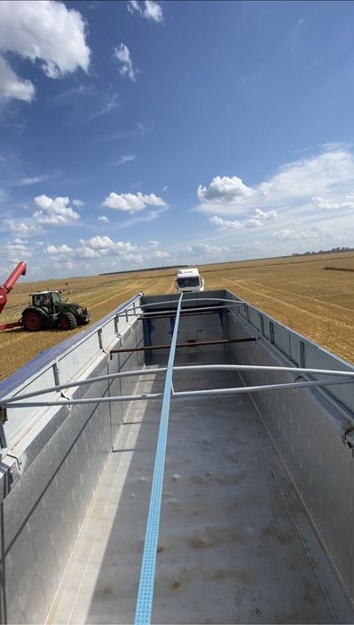 Вантажні перевезення Самоскид Зерновоз