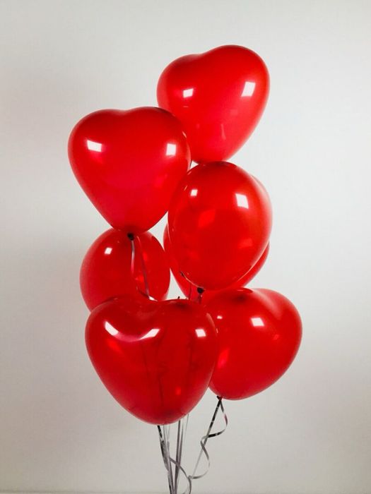 Кульки з гелієм, літаючі кульки