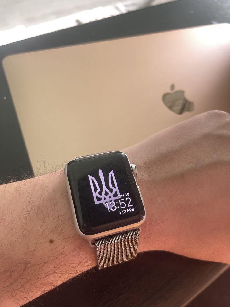Apple Watch 3 nike 42mm 3 000 . Olx