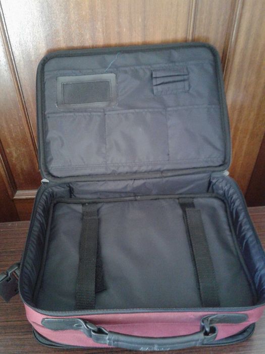 Mala de portátil, como NOVA!