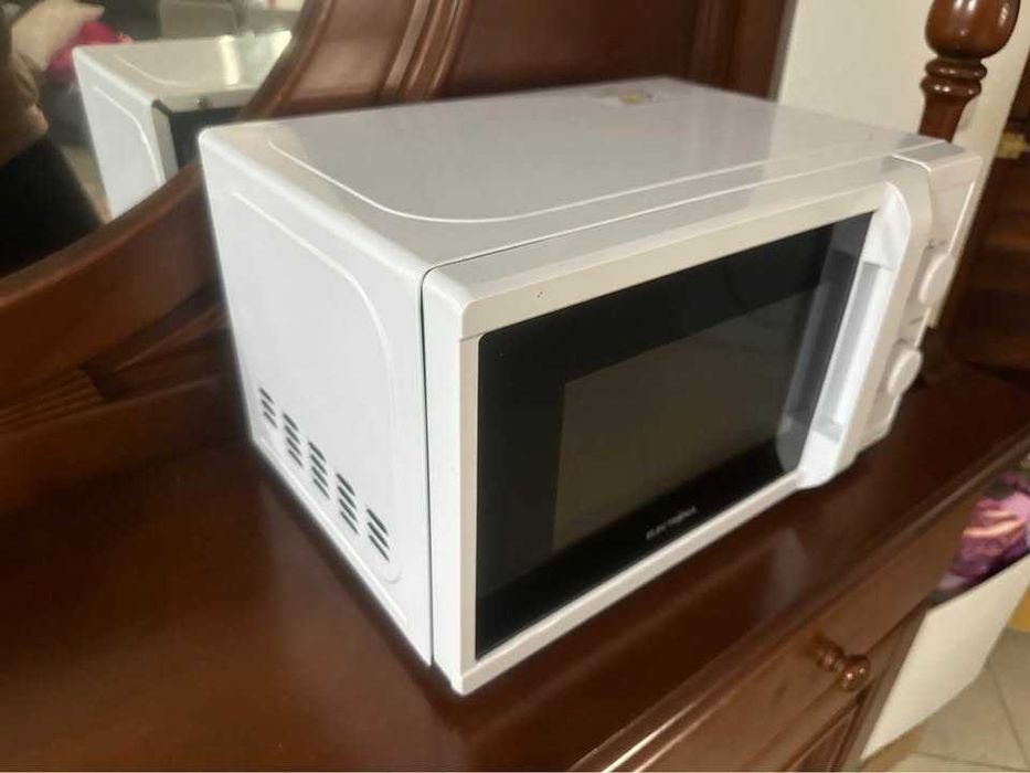 MICRO-ONDAS – A FUNCIONAR