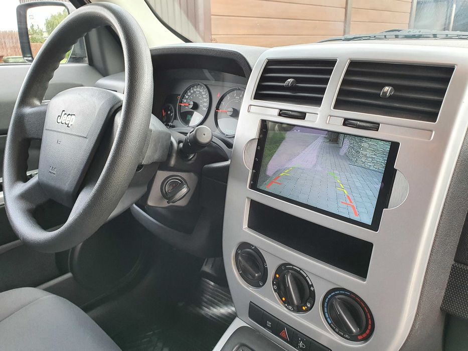 Montaż Radia 2 din z kamerami cofania