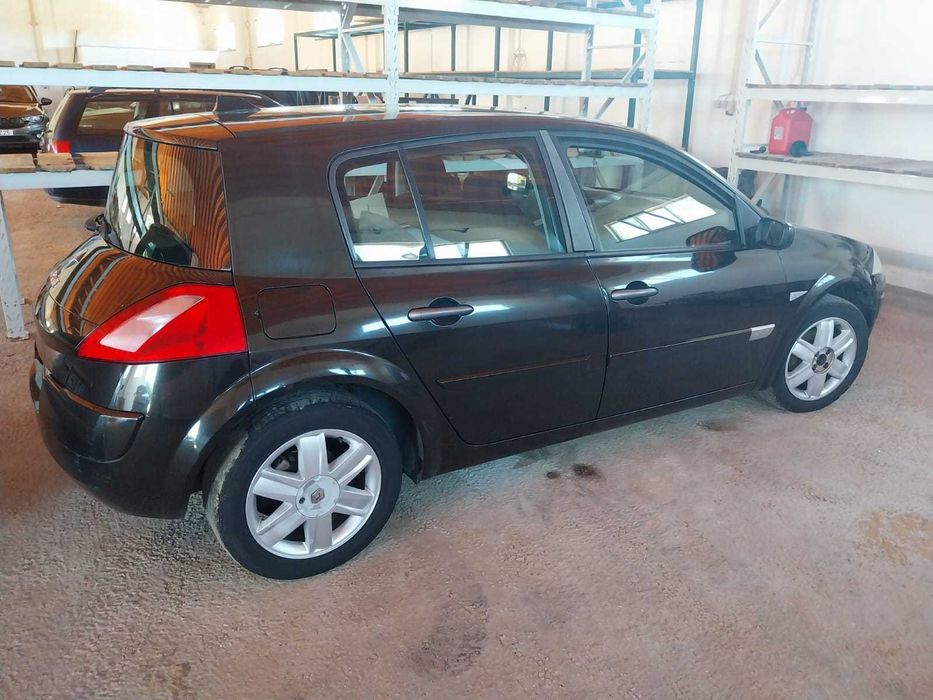 Renault Megane 1.5 dci caixa de 5 vel Ano 2002 para peças