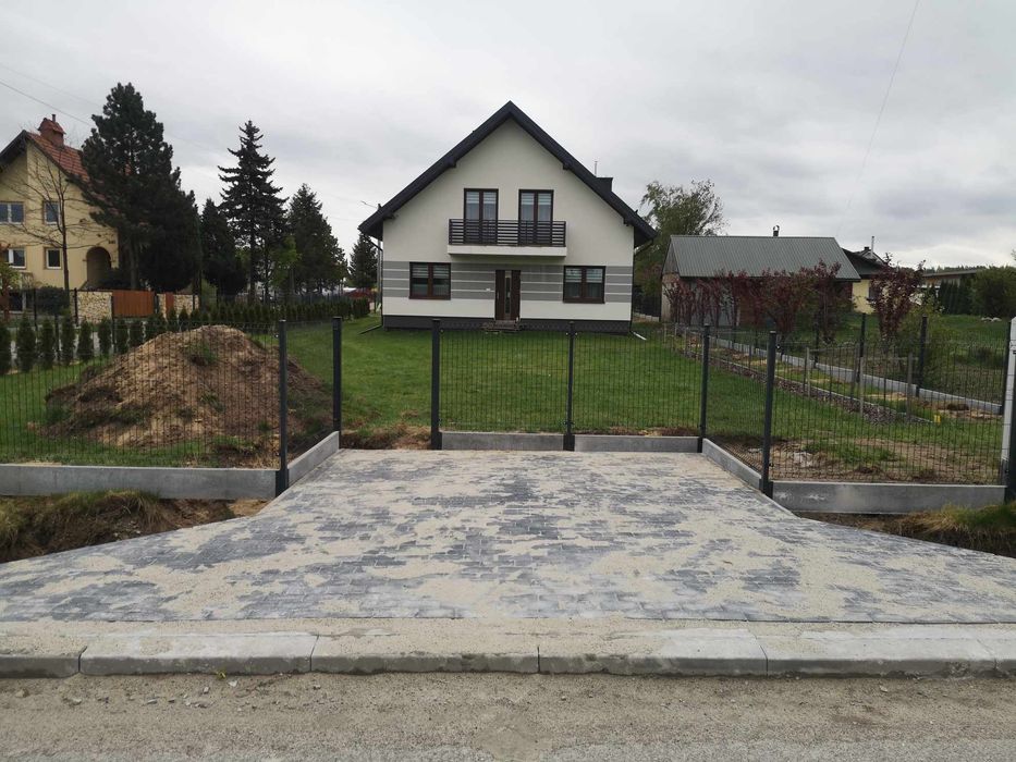 Montaż Ogrodzenia Panelowego