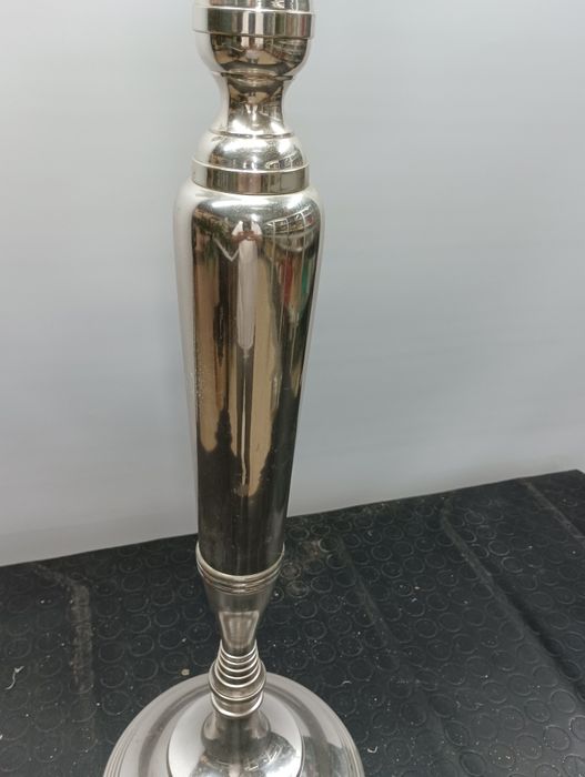 Candelabro castiçal de 5 lumes em casquinha