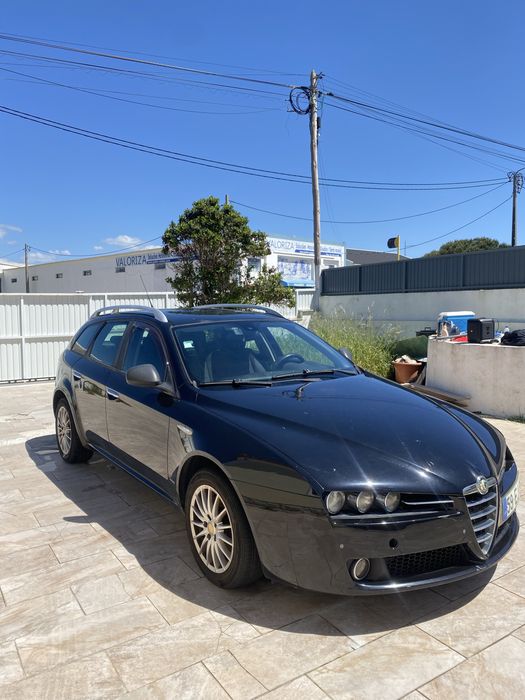 Alfa Romeu 159 Sportwagon 1.9JTDm 8v foto 2