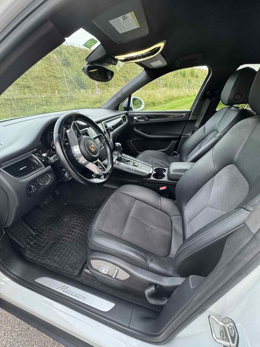 Porsche Macan  __ 75500zl bez negocjacji