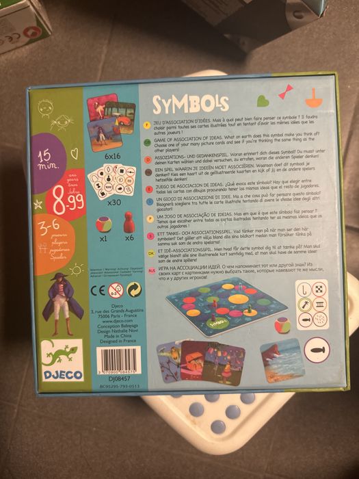 Vendo varios jogos, alguns deles ainda fechados