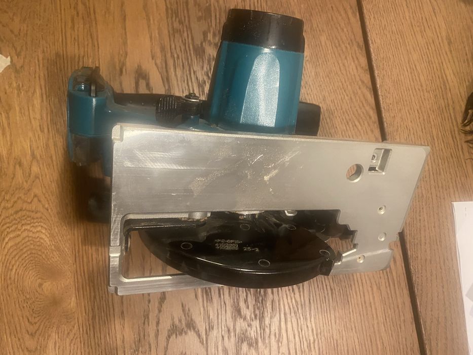 Serra circular Makita original DSS 610Z