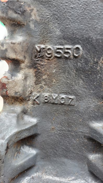 Zwolnica tył M9650  Kubota M128