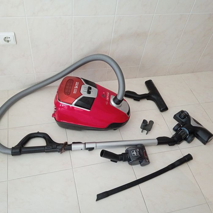 Aspirador silence force