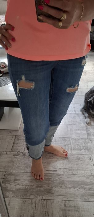Jeansy 38 rezerved
