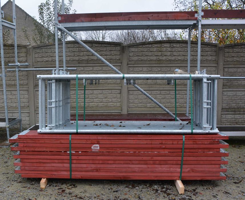 RUX 6 x 7,5 = 48 m2  rusztowanie stalowe fasadowe dowolna konfiguracja