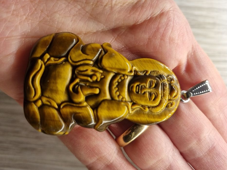 Pingente buda em olho de tigre