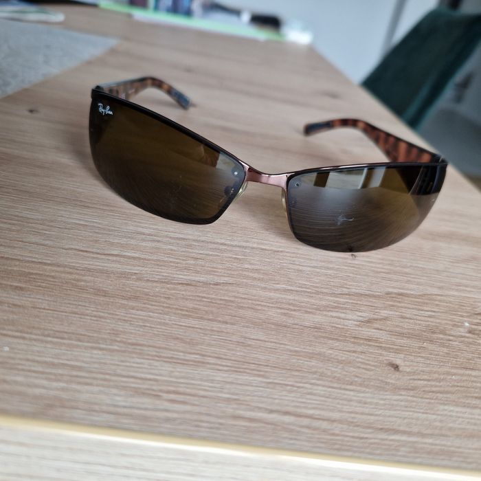 Okulary przeciwsłoneczne Ray Ban RB 3394.