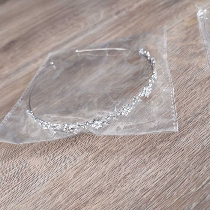 Diadem FRCOLOR 4 sztuki damskich kryształów ślubnych