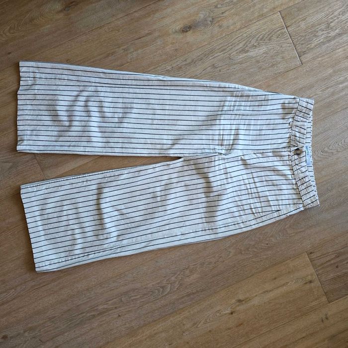 Spodnie Bershka wide leg paski rozm. 36 stan bardzo dobry
