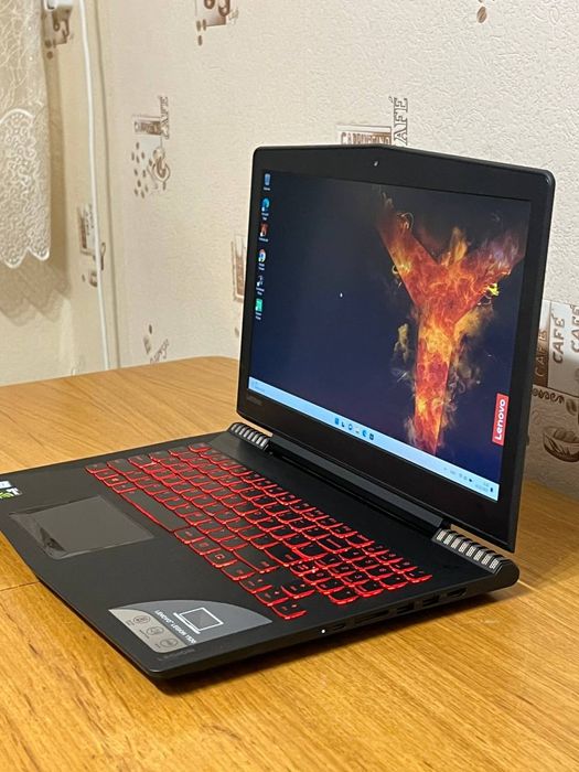 Lenovo Legion Y520 GTX 1050 (4GB) | i7-7700HQ | 8/256 GB | Win 11 Pro