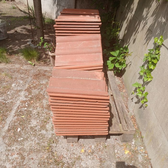 Sprzedam dachówki ceramiczne