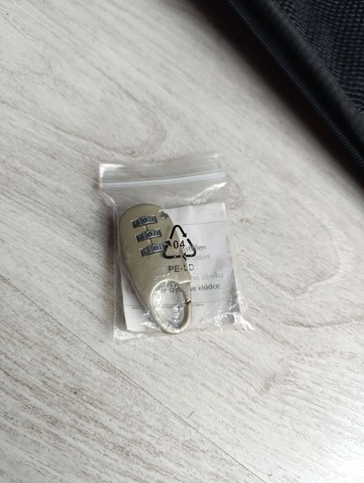 Walizka kabinowa TCM +klodka