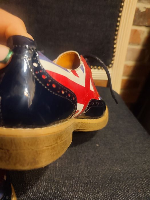 Oxfordy 37 sztyblety Embassy London Artist Joker