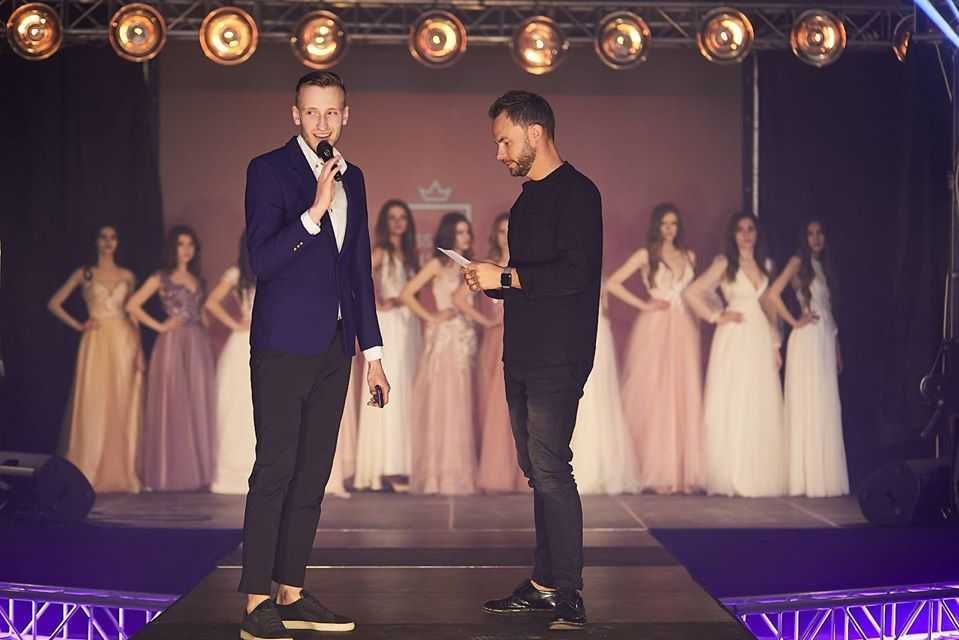 Ведучий Тамада DJ Діджей Диджей Ведущий Корпоратив Весілля Весільний