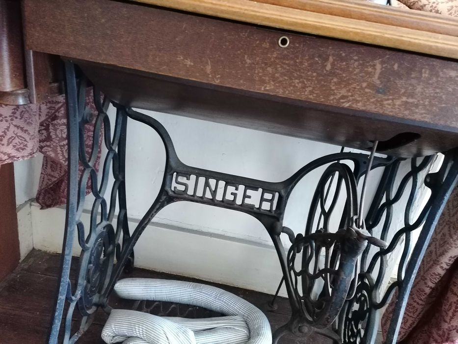 Máquina de costura Singer