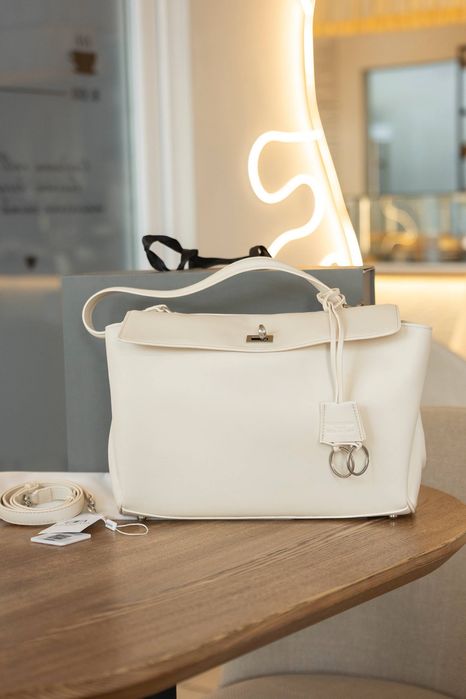 Сумка Balenciaga / сумочка баленсіага баленсіаґа біла молочна