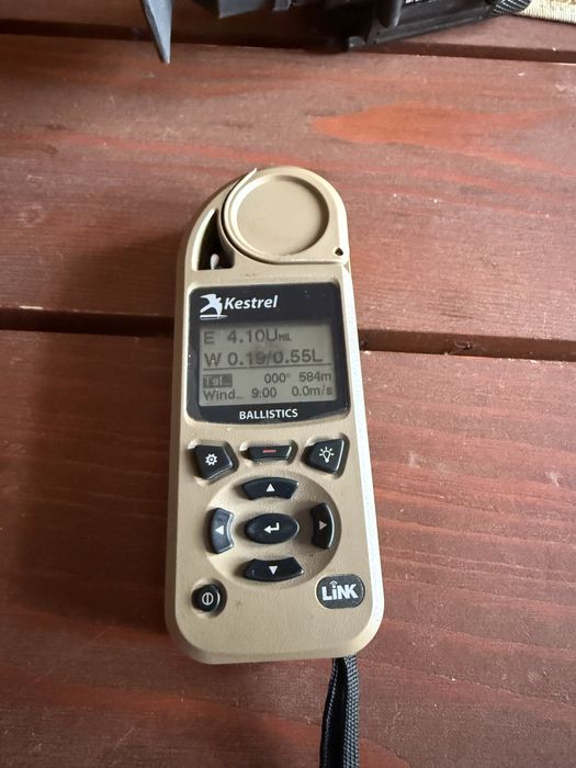 Метеостанція Kestrel