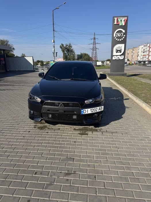 Mitsubishi lancer X 2.0
