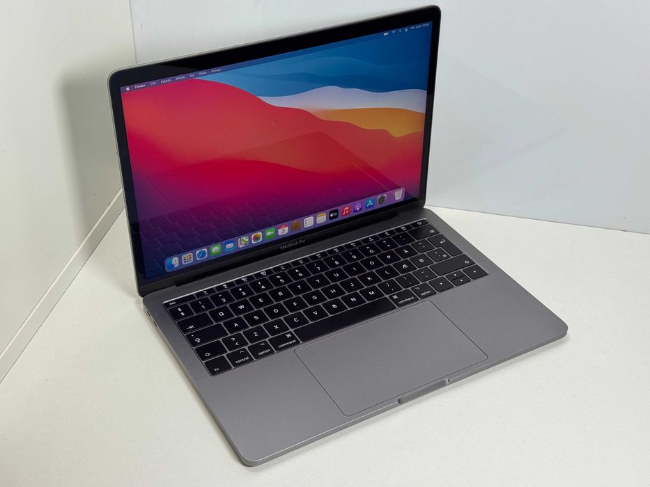 MacBook Pro 13 2017 i7 16GB RAM 256GB SSD Super Stan VAT 23%