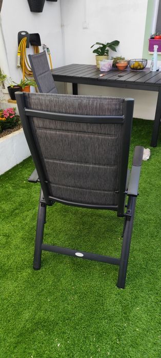 Cadeiras de jardim ou exterior dobráveis e reclináveis novas