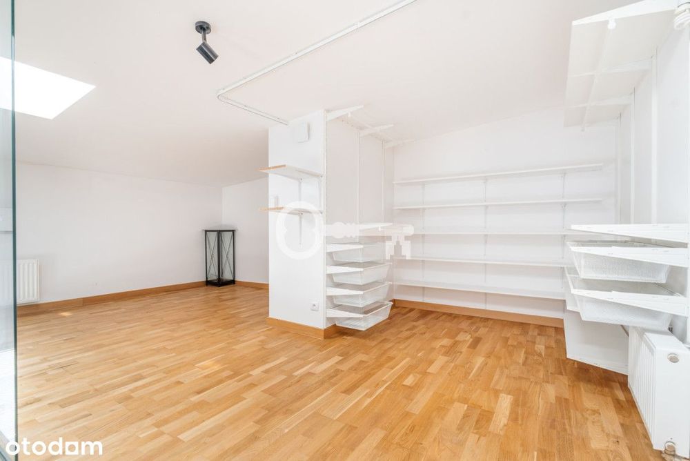 Dwupoziomowy apartament z Tarasem i klimatyzacją